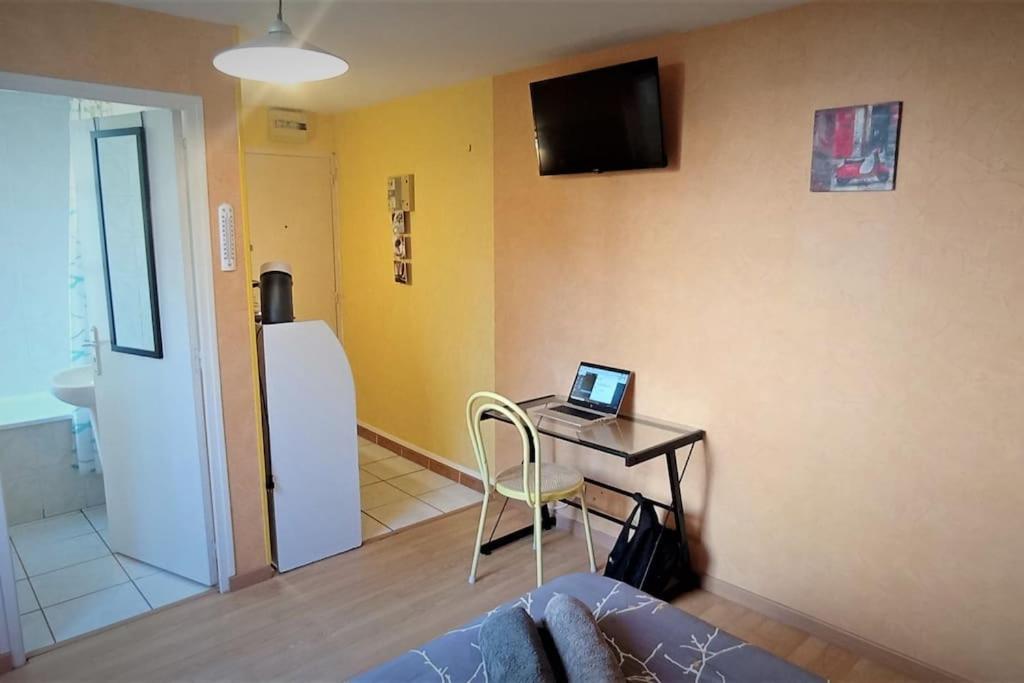 Studio 5 Avec Wifi Limoges Eksteriør bilde
